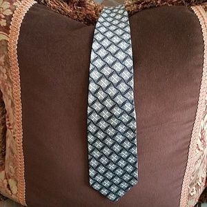 Jay Jacobs 100% silk Men's tie